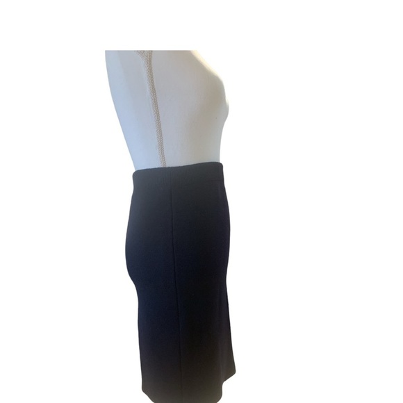 100%wool navy blue pencil skirt - Picture 3 of 5
